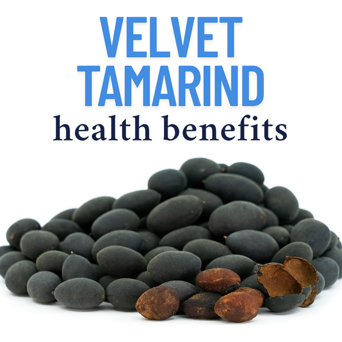 This Tiny Black Fruit Is Iron-Rich, Soothes Sore Throats, and You’re Probably Not Eating It